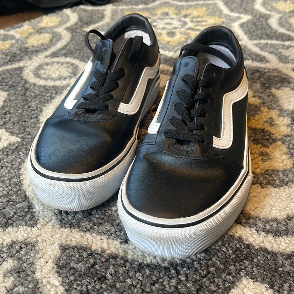 Vans old skool leather shoes